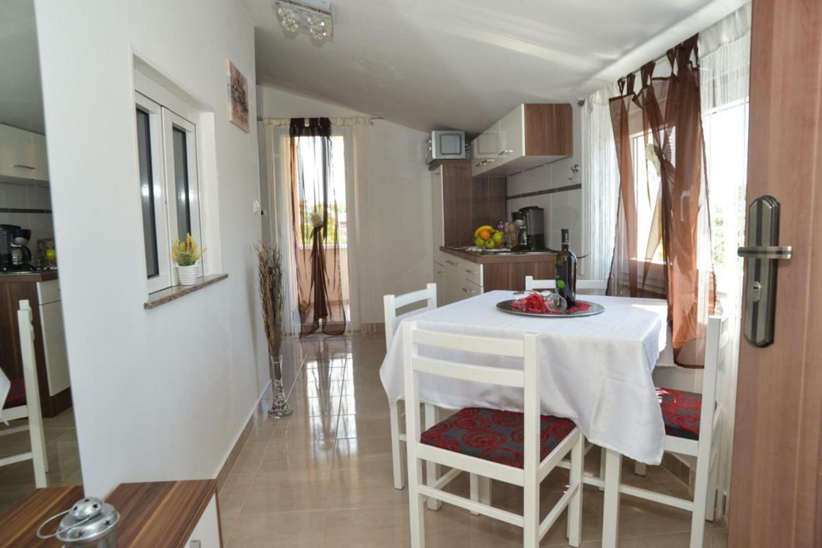 Apartment Antonio Задар Екстер'єр фото