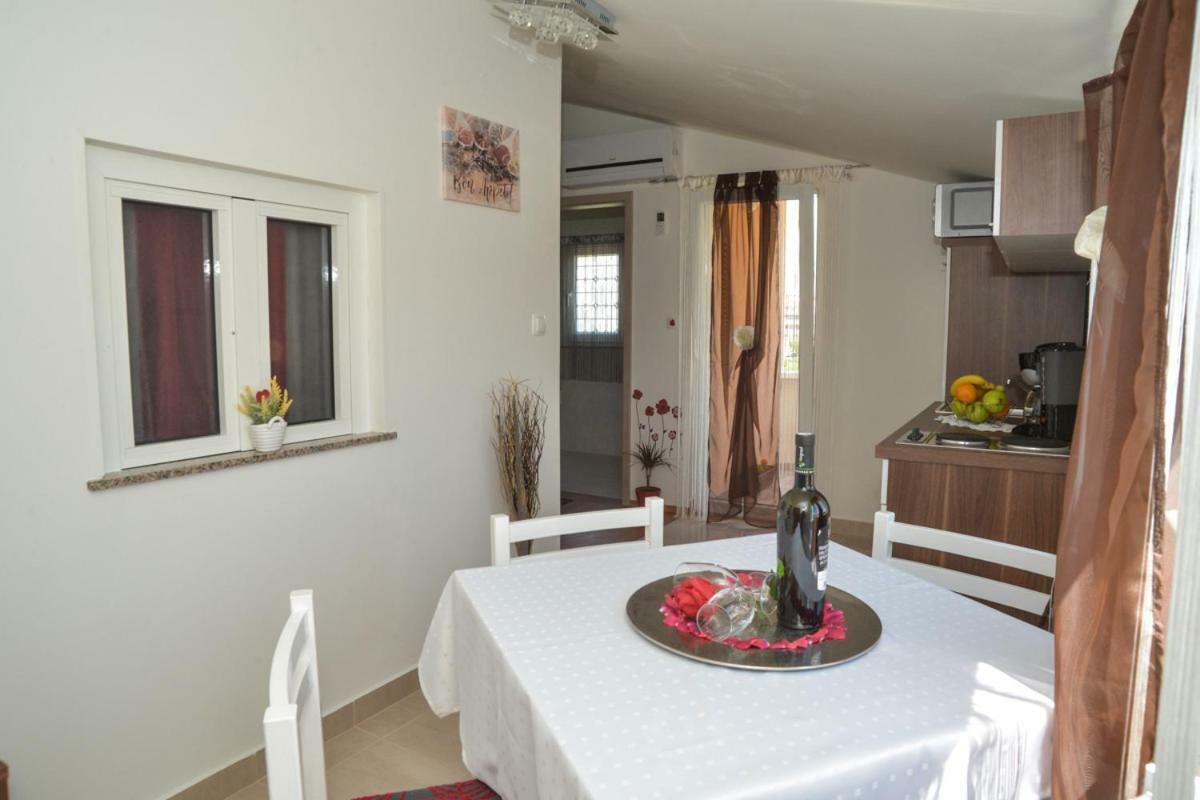 Apartment Antonio Задар Екстер'єр фото